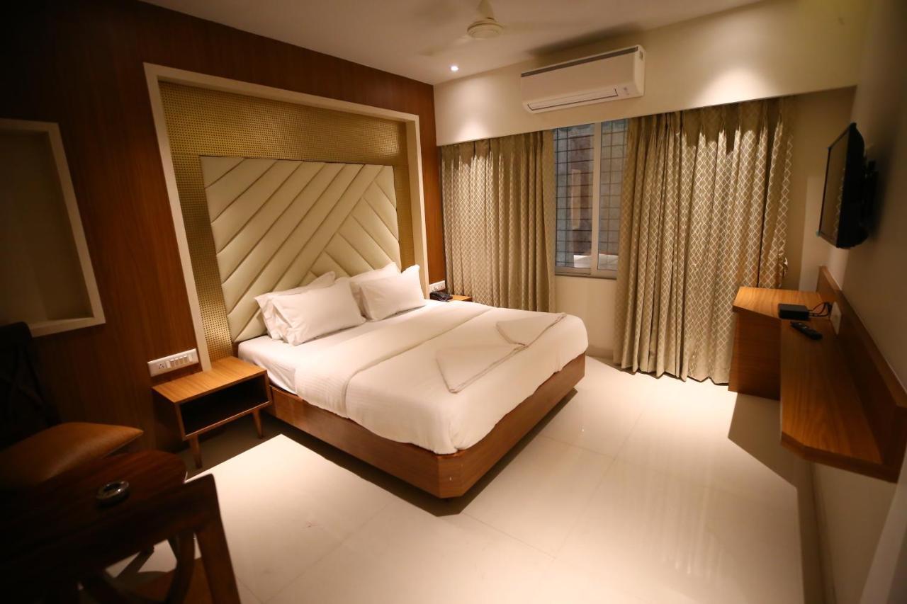 Hotel Dream Residency Navi Mumbai Exterior photo